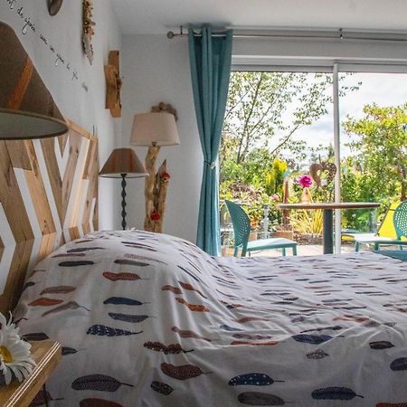 Oe Taoe Hotel Ardres ภายนอก รูปภาพ